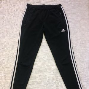 Addias joggers